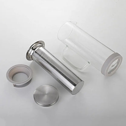Round glass cold brew coffee pot