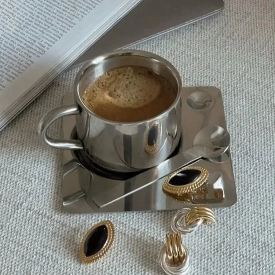 Venice Mirror Cup with a Saucer & Spoon