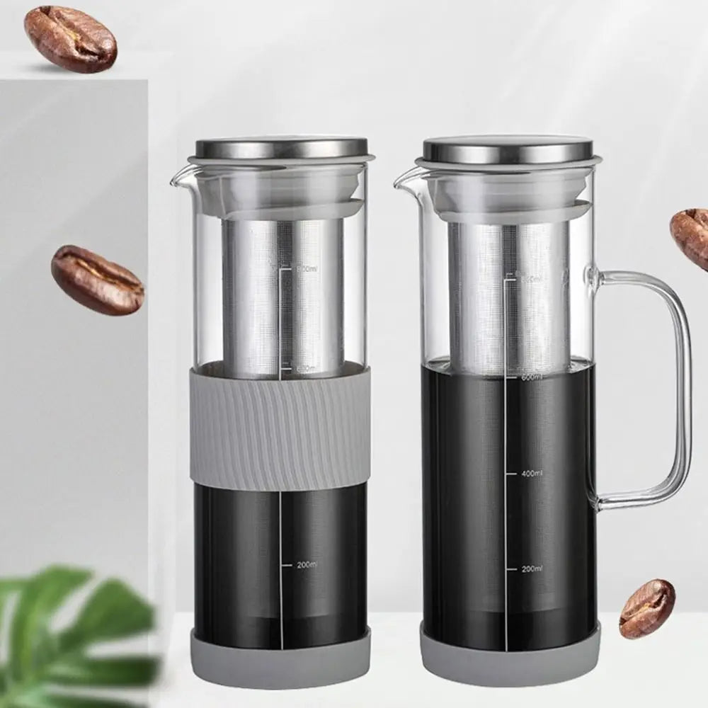 Round glass cold brew coffee pot